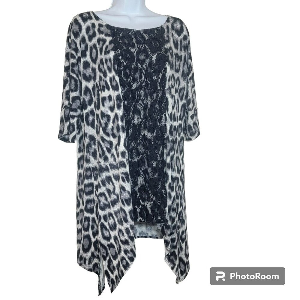 Black Label by Chico's Tunic Top, Women 2 Black & Gray Animal Print, Lace, EUC